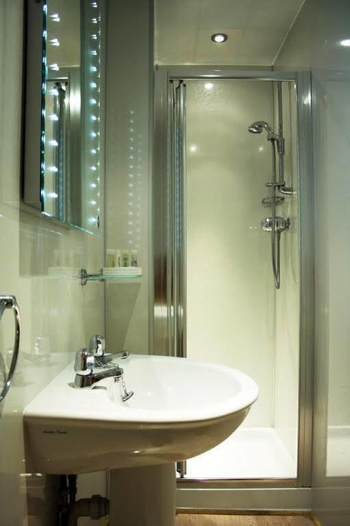 Claremont House Hotel Ambleside Ngoại thất bức ảnh